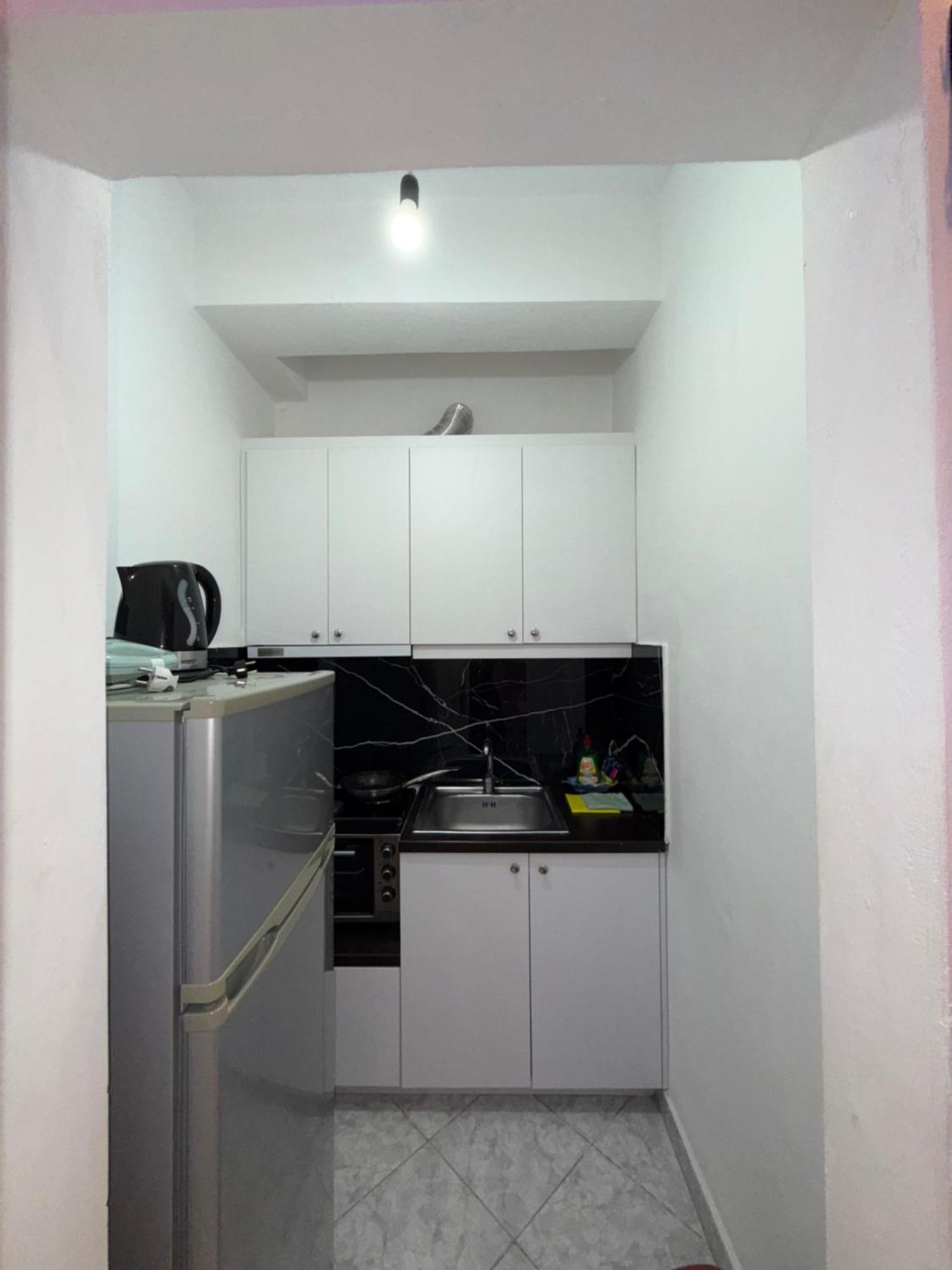 Ylli'S Apartments Sarande Exterior photo